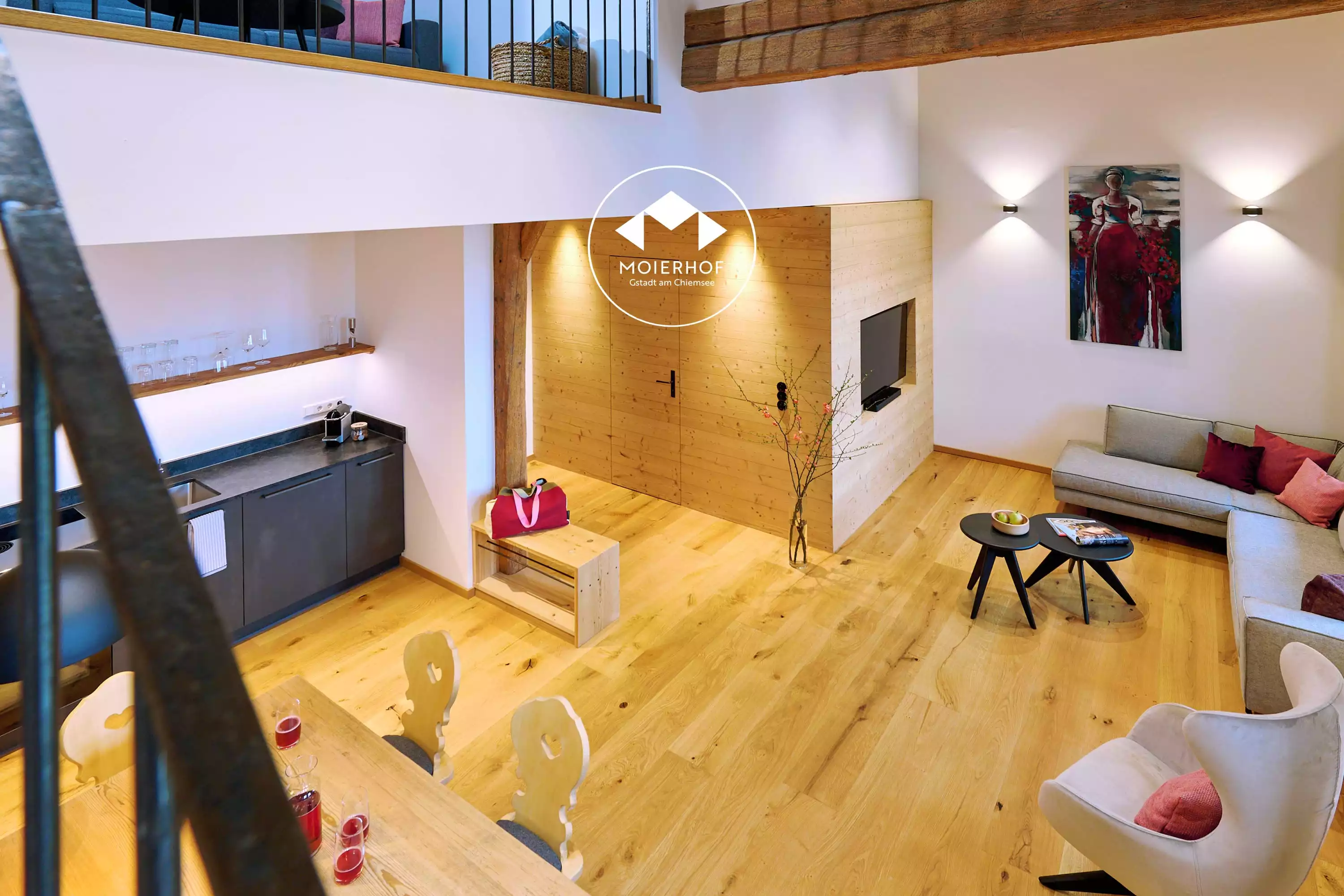 Stilvoll eingerichtete 5-Sterne-Ferienwohnungen Erholsames Raumklima mit vielen Holzelementen