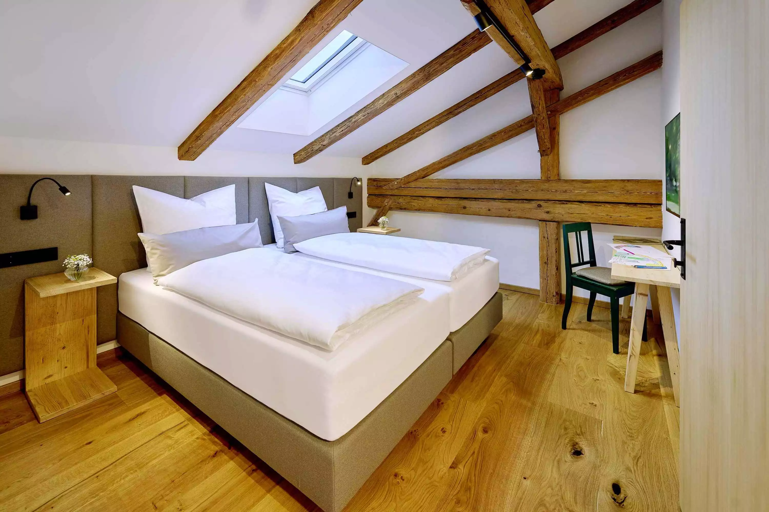 stilvoller Schlafraum Moierhof Gstadt