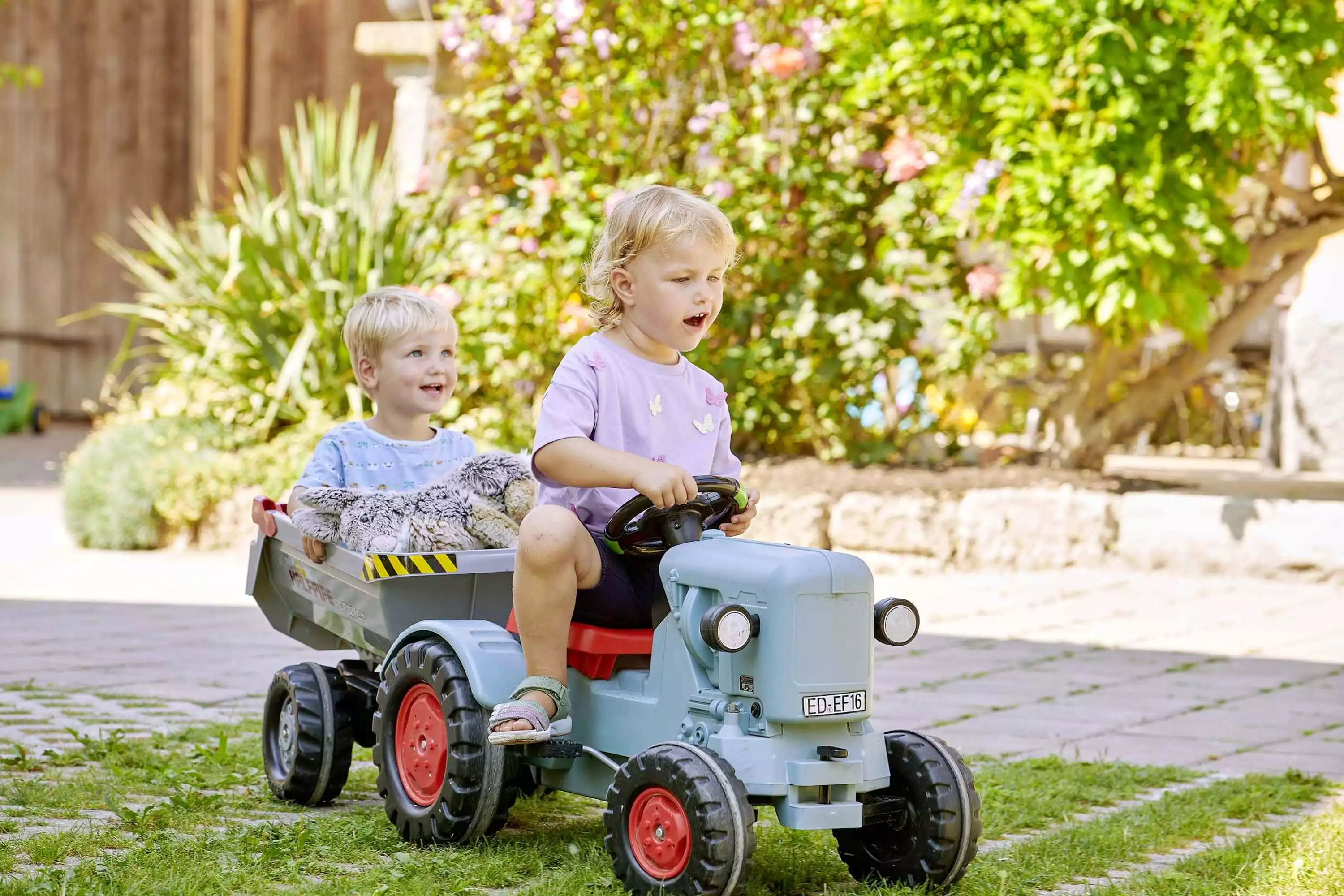 Platz zum Spielen, Kinderfuhrpark und Familienerlebnisse