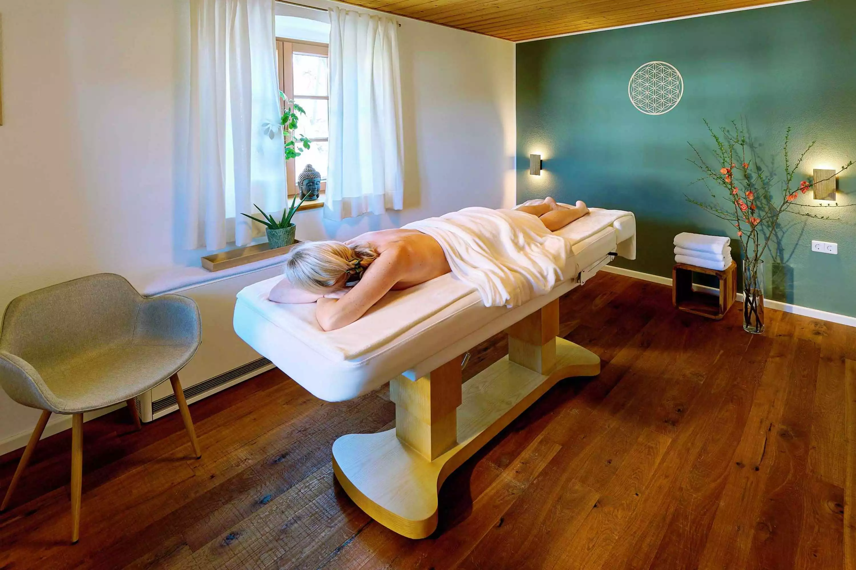 Angebot Massagen im Wellness-Bereich am Moierhof Gstadt