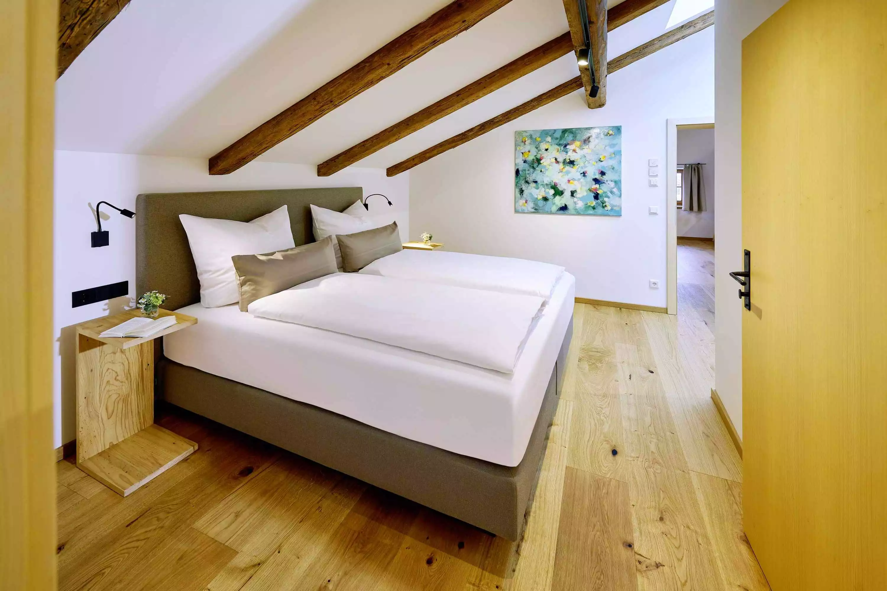 stilvoller Schlafraum Moierhof Gstadt