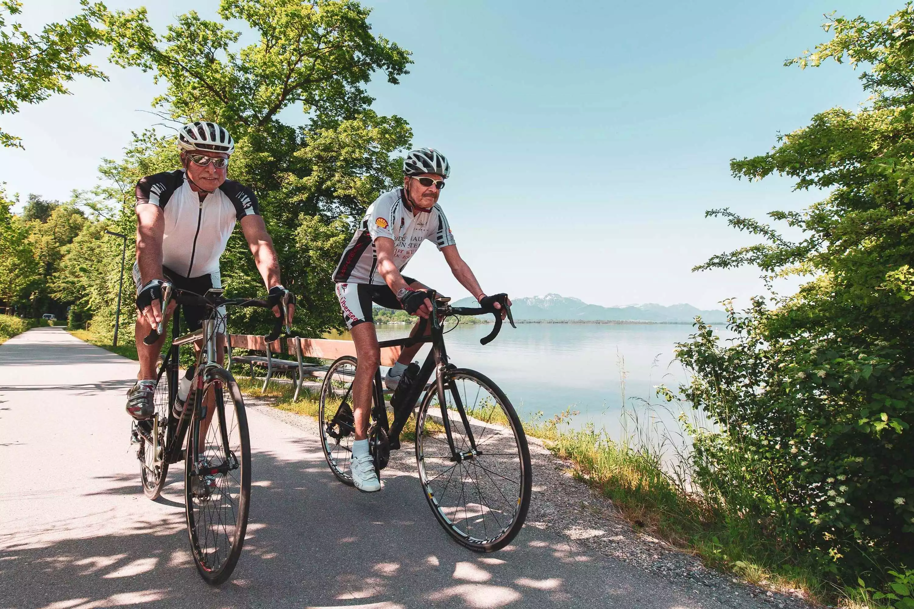Radfahren auf Chiemseeradweg