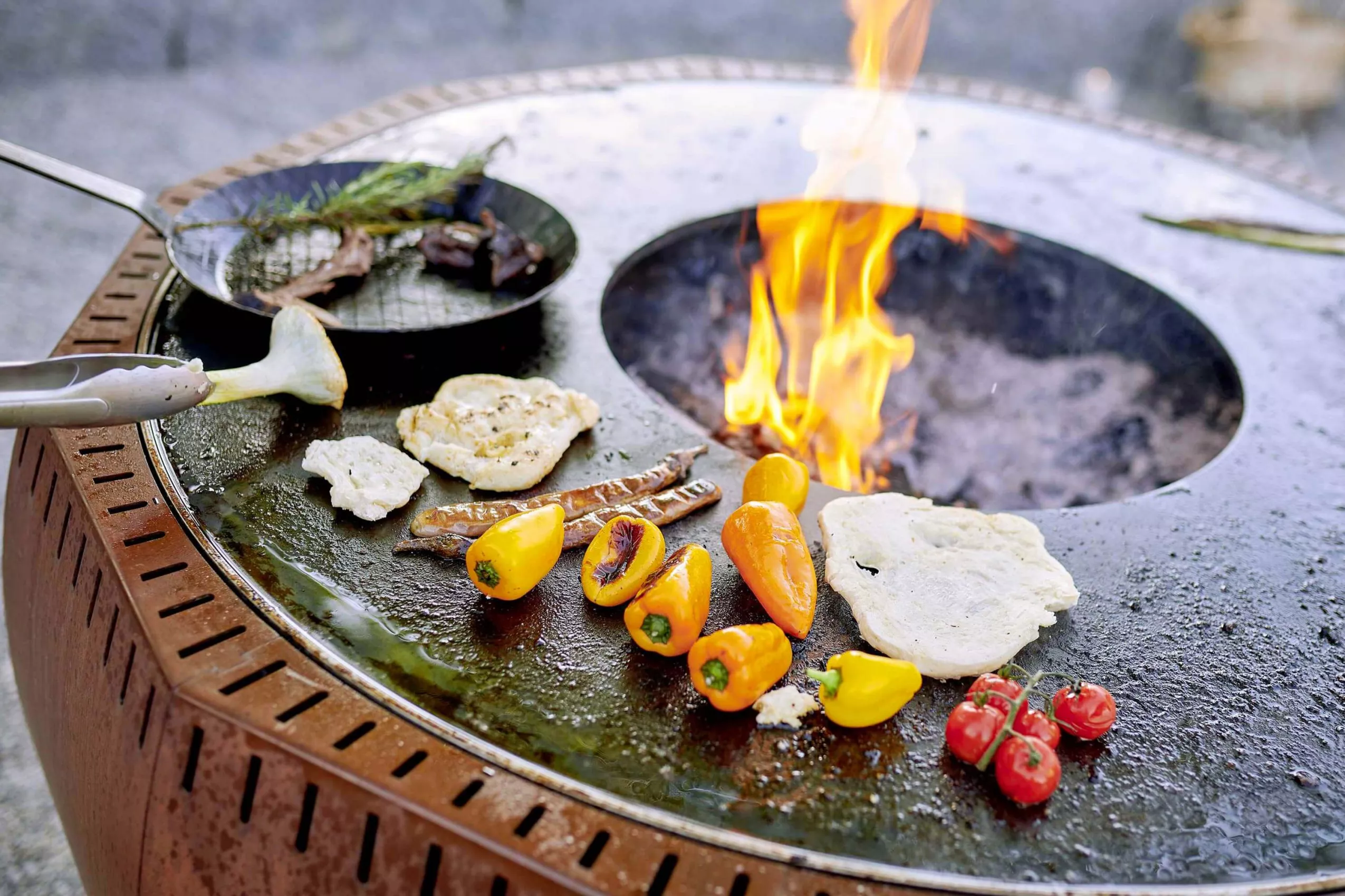 Eventcooking Barbecue Outdoor Essen im Garten Grillen Chillen Barbecue