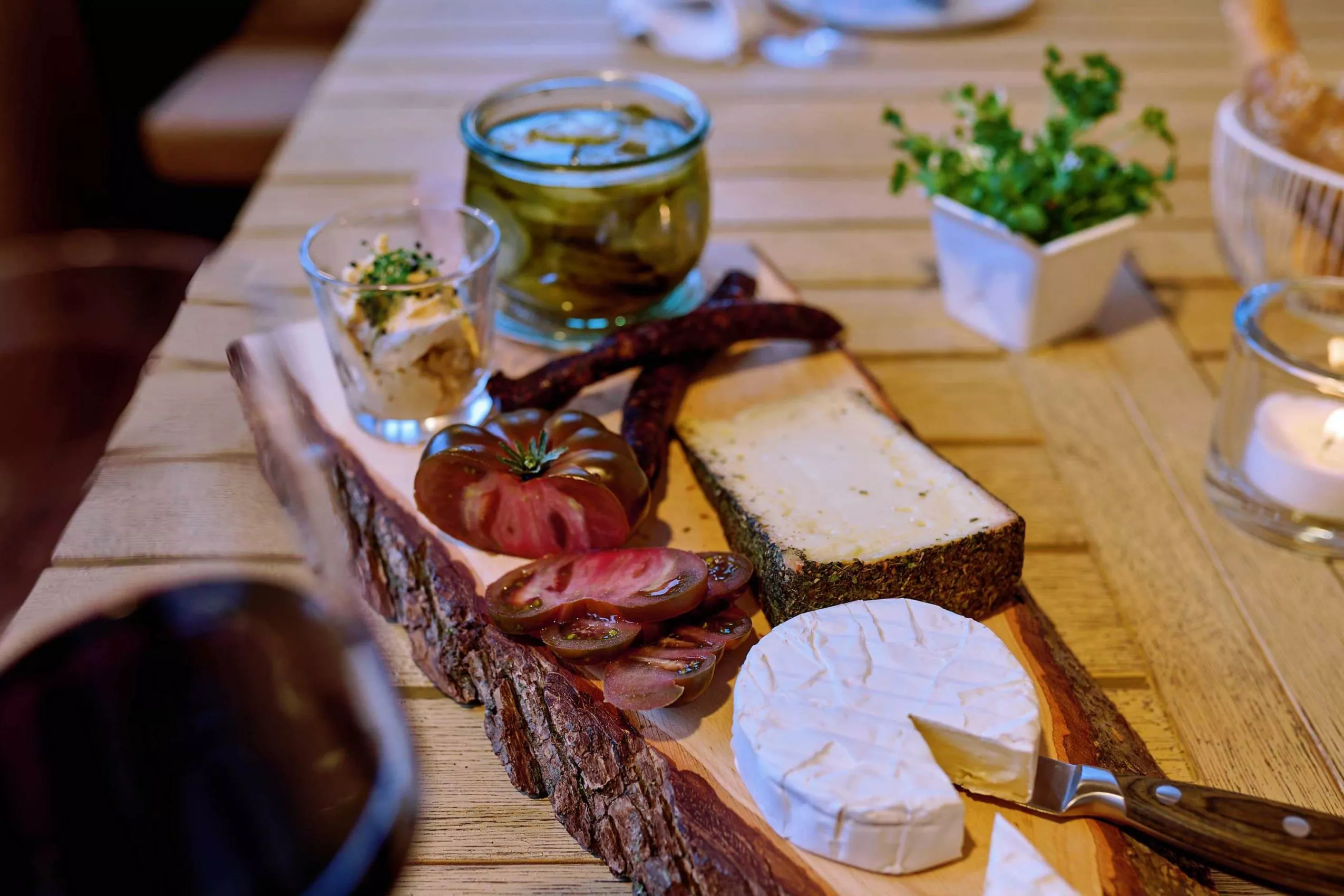Bayerische Brotzeit Hochwertige Spezialitäten aus der Region