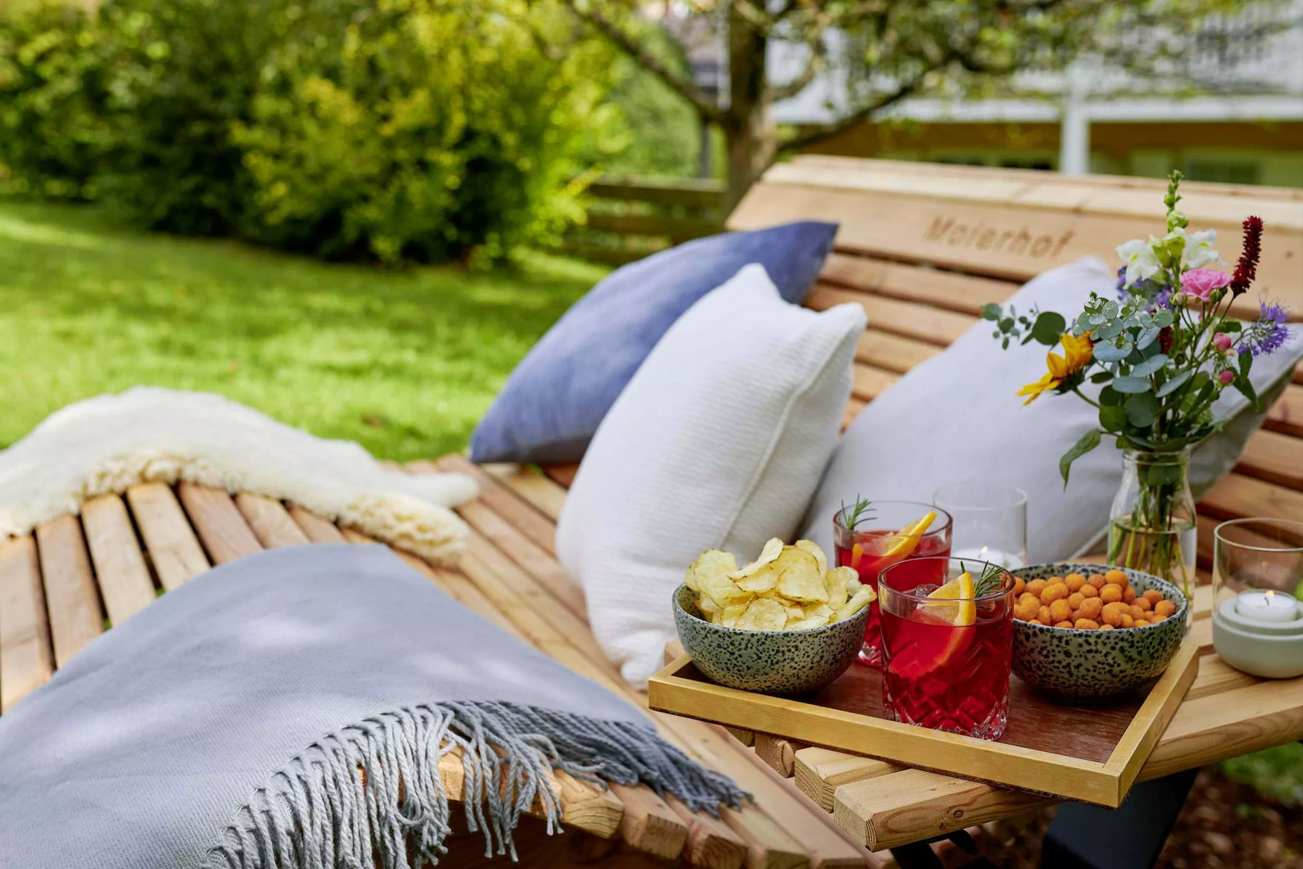 Garten-Kleinod zum Relaxen Kunst und Natur am Chiemsee