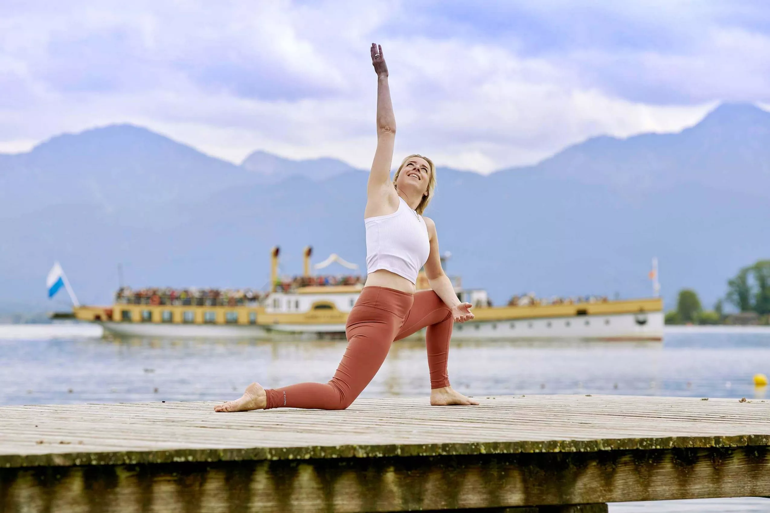 Yoga vor traumhafter Kulisse Wellnessangebote am Moierhof Gstadt