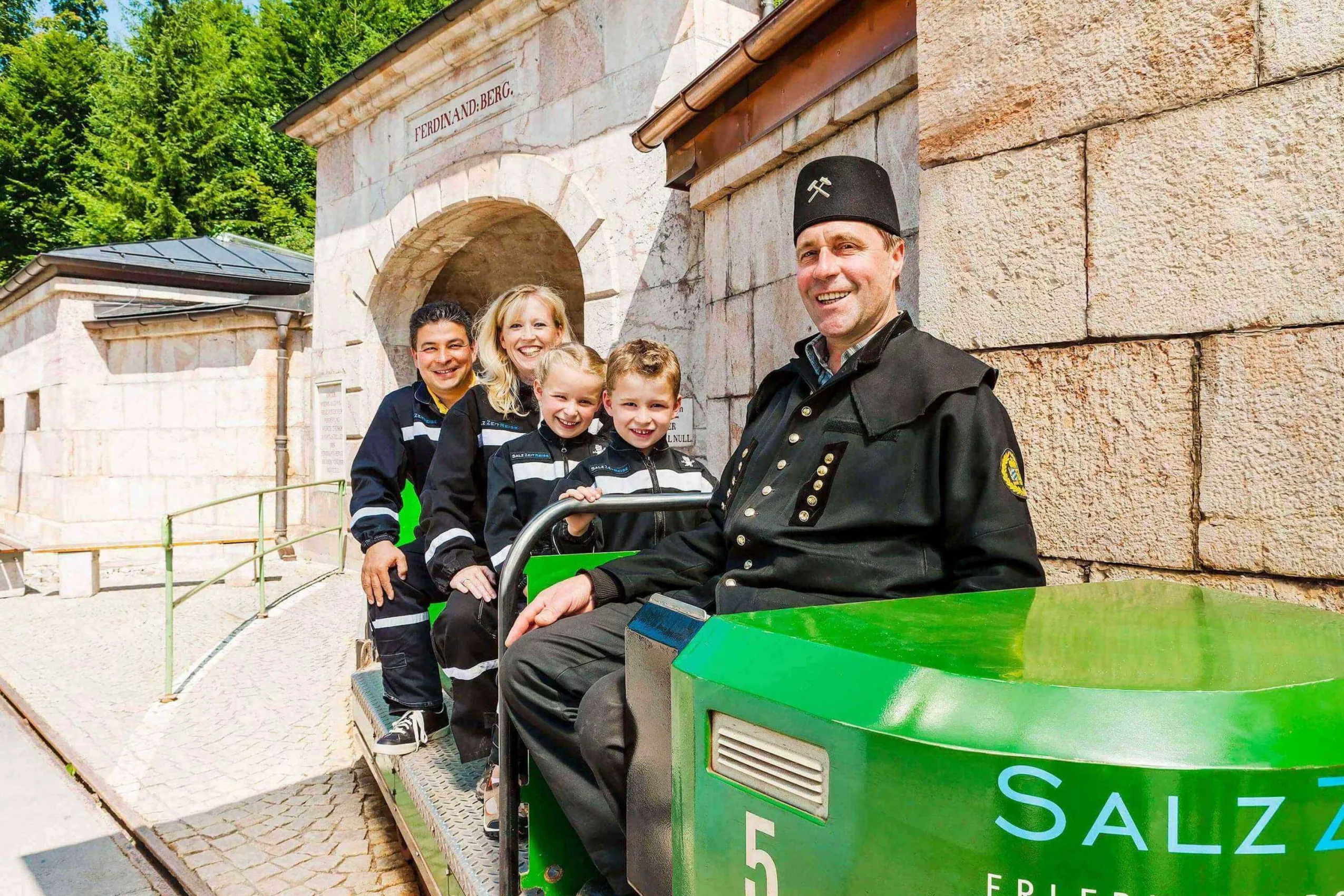 Salzbergwerk Berchtesgaden Abenteuer unter Tage erleben
