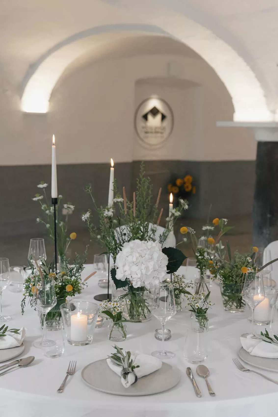 Flexible Gestaltungsmöglichkeiten für große Feste Feiern unterm Gewölbe am Moierhof Gstadt