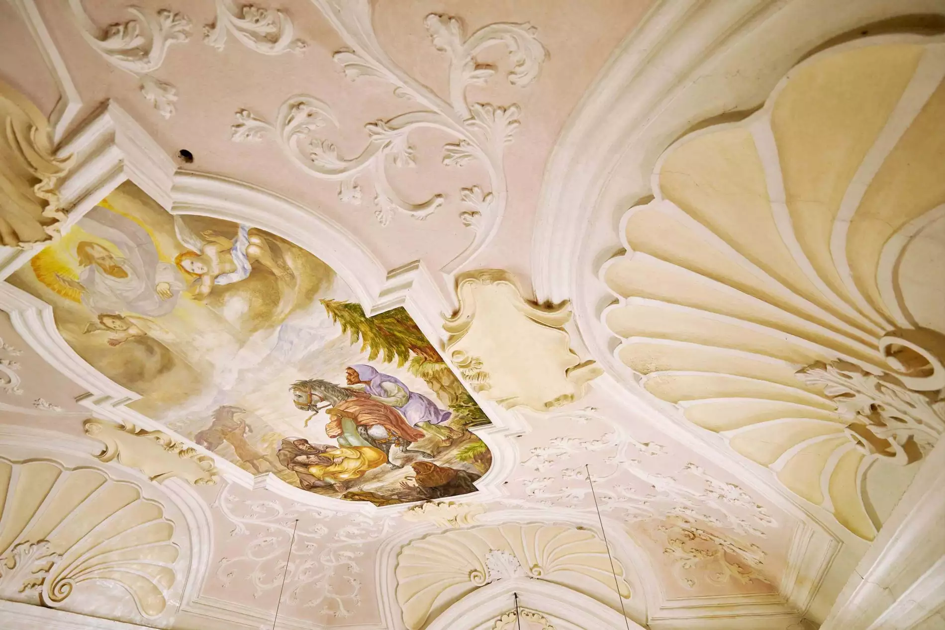 Gemälde von Kirchenmaler Hans Christian Zepter Kircheninnenraum der Kirche in Gstadt am Chiemsee